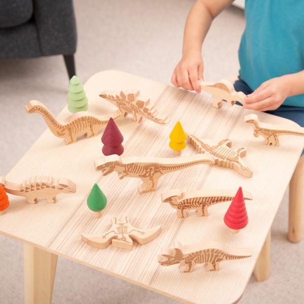 TickiT Dřevěné figurky dinosaurů 10ks