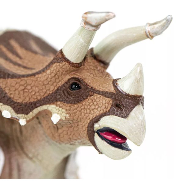 Safari Ltd. Obrněný Triceratops