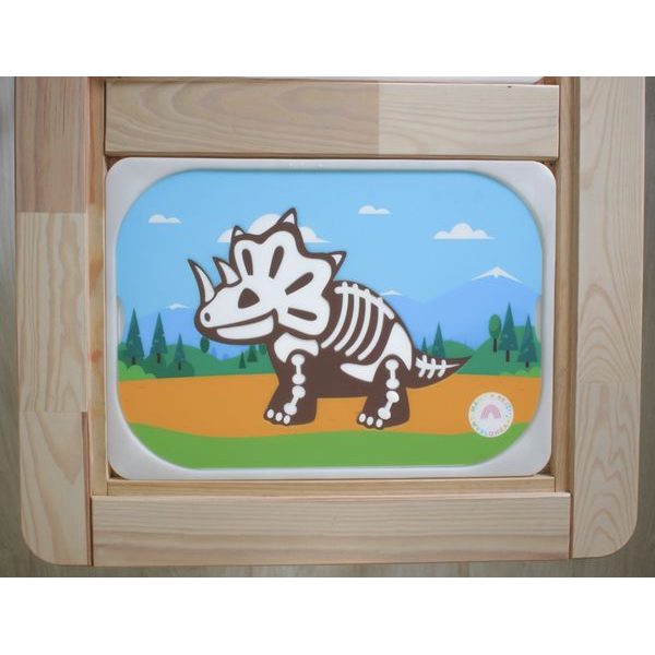 Deska z plexi Triceratops