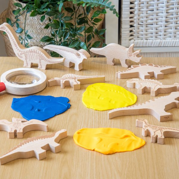 TickiT Dřevěné figurky dinosaurů 10ks