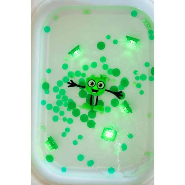 Smyslové svítící kostky Glo Pals 4 ks zelené PIPPA