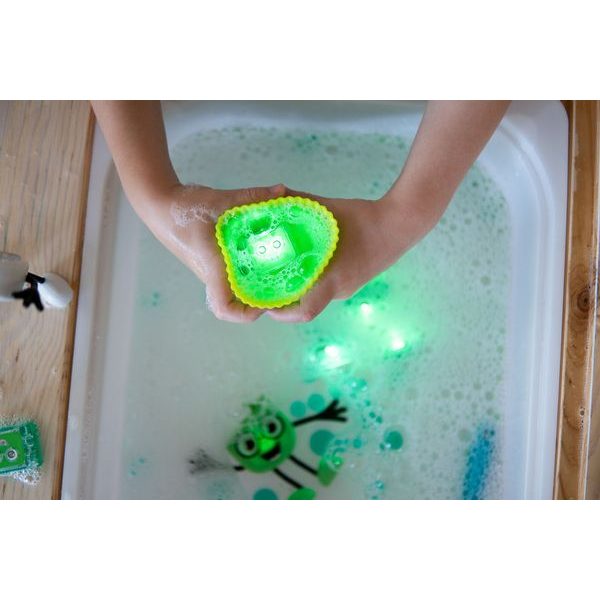 Smyslové svítící kostky Glo Pals 4 ks zelené PIPPA