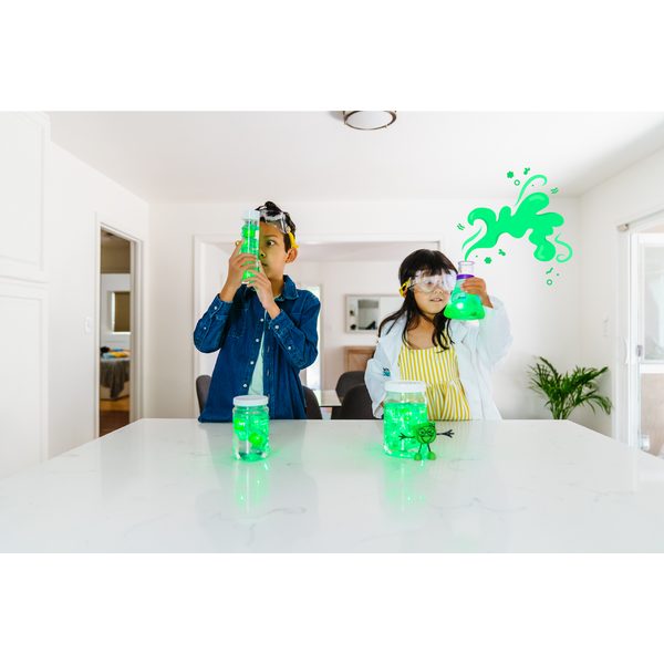 PIPPA Figurka Glo Pals + 2 svítící kostky do vody