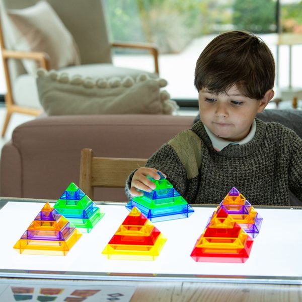 TickiT Průsvitné barevné pyramidy 30 ks