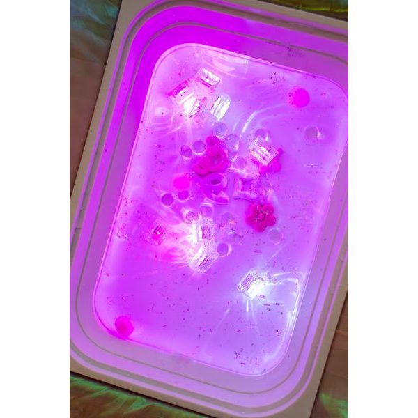 Smyslové svítící kostky Glo Pals 4 ks PRINCEZNA IDA