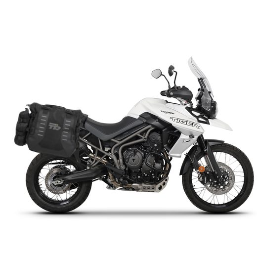 Complete set of SHAD TERRA TR40 adventure saddlebags, including mounting kit SHAD TRIUMPH Tiger 800