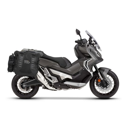 Complete set of SHAD TERRA TR40 adventure saddlebags, including mounting kit SHAD HONDA X-ADV 750
