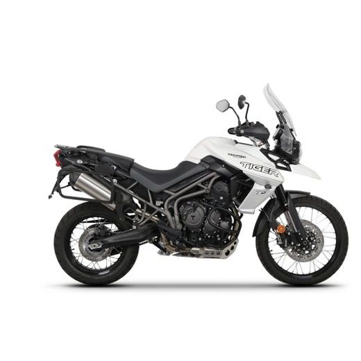 Set of SHAD TERRA TR40 adventure saddlebags and SHAD TERRA aluminium top case TR55 PURE BLACK, including mounting kit SHAD TRIUMPH TIGER 800