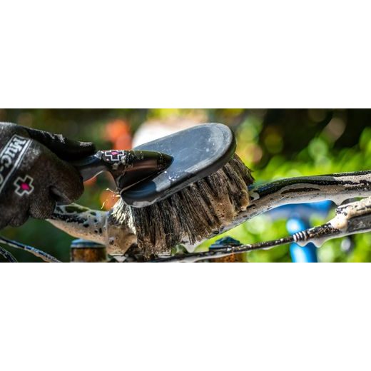 Soft washing brush MUC-OFF 370