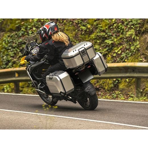 Complete set of aluminum cases SHAD TERRA, 55L topcase + 36L / 47L side cases, including mounting kit and plate SHAD Harley Davidson Pan America 1250