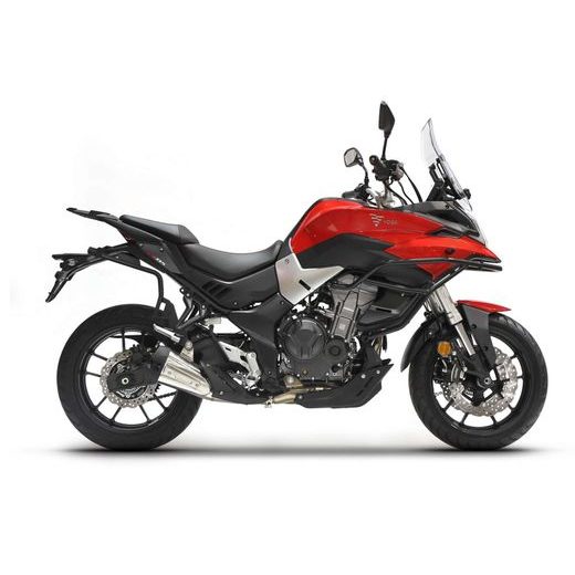 Set of SHAD TERRA TR40 adventure saddlebags and SHAD TERRA aluminium top case TR55 PURE BLACK, including mounting kit SHAD VOGE 500 DS/ DSX