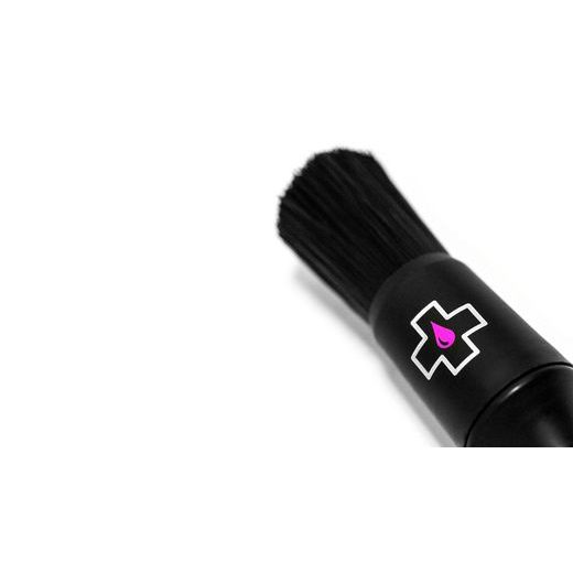Drivetrain detailing brush MUC-OFF 368