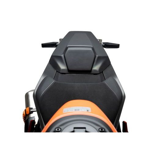 Rear seat cowls PUIG 22353C carbon look