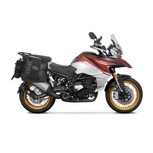 Set of SHAD TERRA TR40 adventure saddlebags, including mounting kit SHAD QJMOTOR SRT800/X