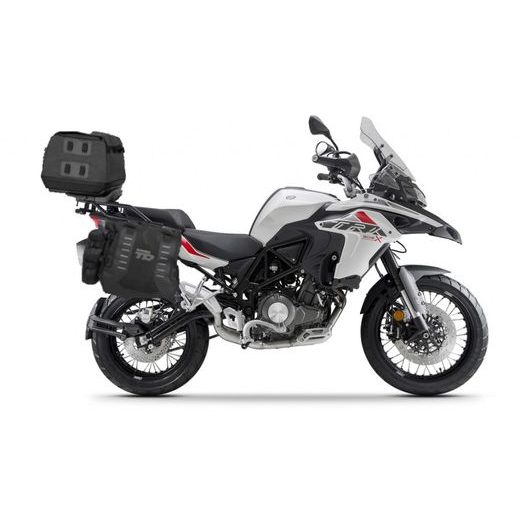 Set of SHAD TERRA TR40 adventure saddlebags and SHAD TERRA rear bag TR50, including mounting kit SHAD BENELLI TRK 502X