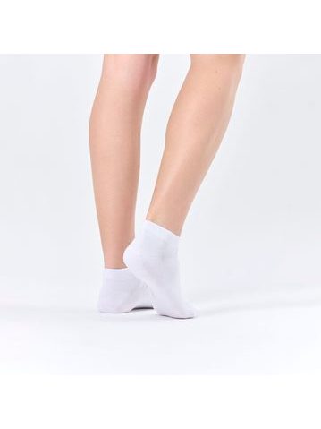 COTTON WHITE | Dámské kotníkové ponožky s 98% obsahem bavlny