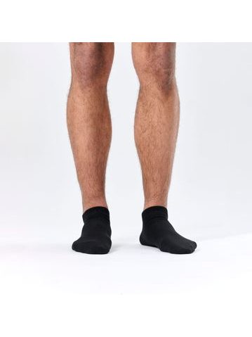 COTTON BLACK | Pánské kotníkové ponožky s 98% obsahem bavlny