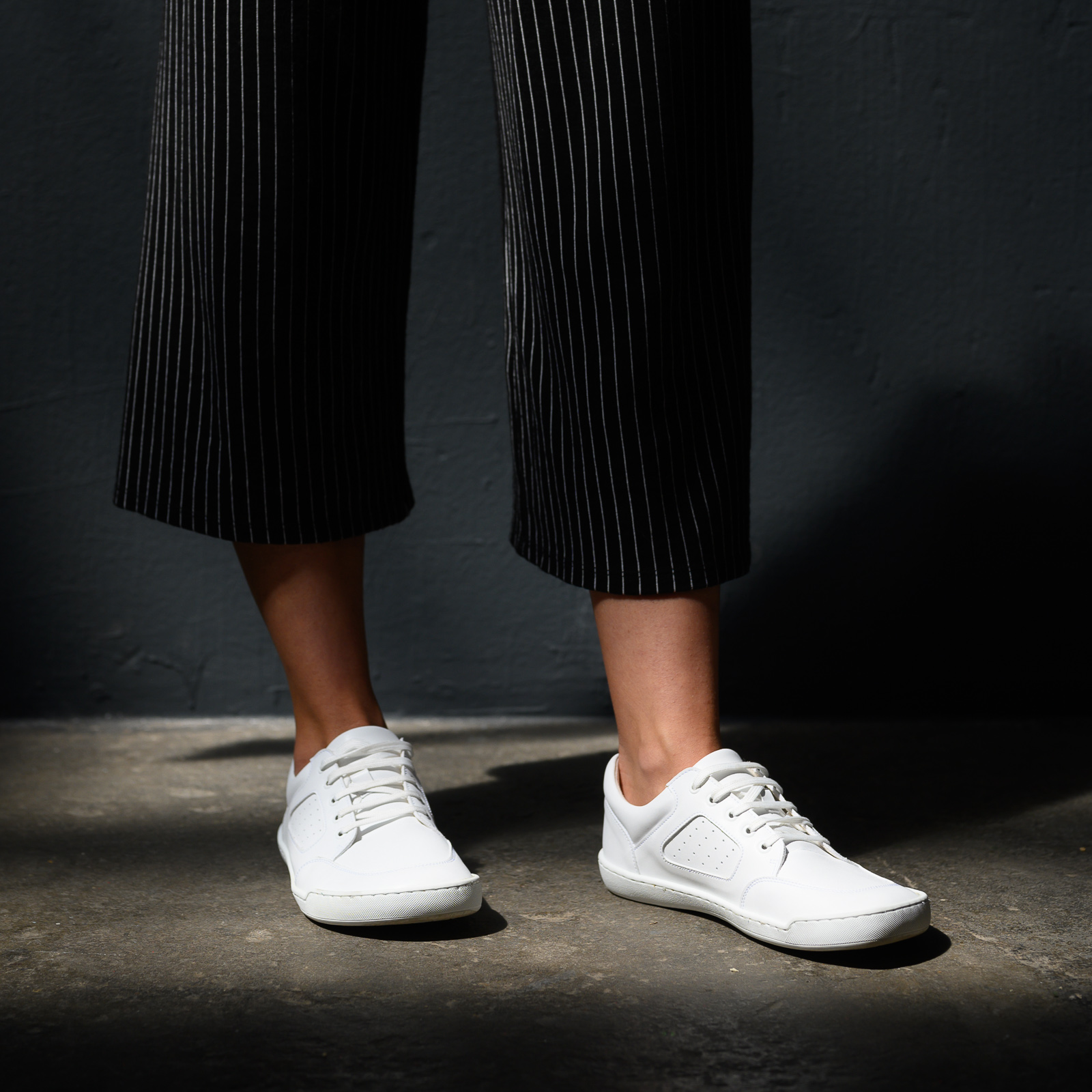 článek: Pohodlné, a přitom stylové – barefoot tenisky skvěle doplní jakýkoliv outfit