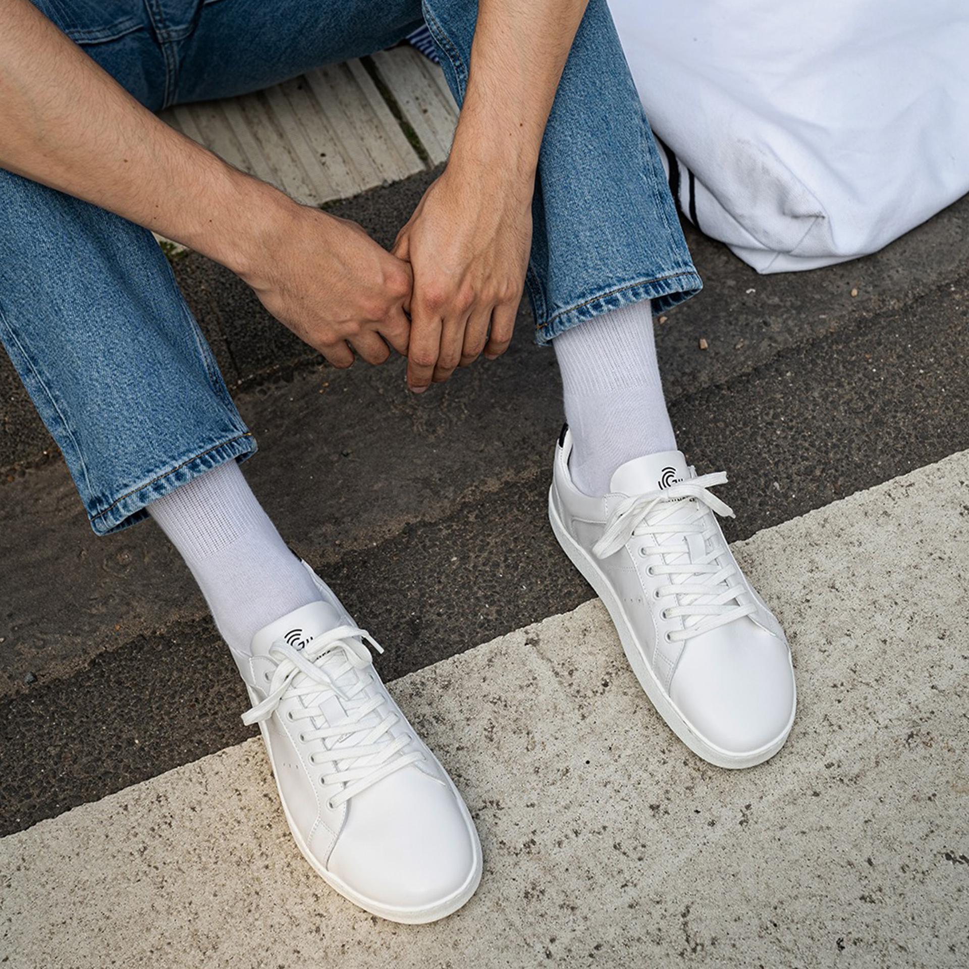 GROUNDIES UNIVERSE WOMEN White/Black
